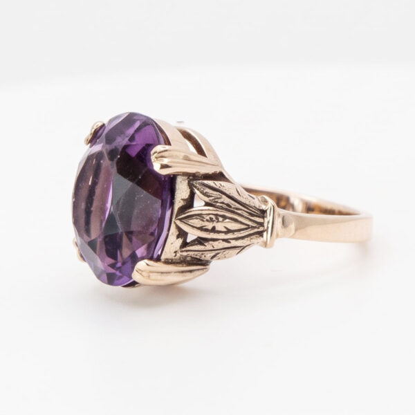9ct-Gold-Victorian-Amethyst-Ring-3 9ct Gold Victorian Amethyst Ring
