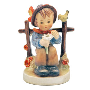 Hummel Figurine She Loves Me She Loves Me Not TMK1