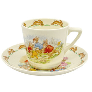 Royal Doulton Bunnykins Duo Wheel Barrow Casino Shape